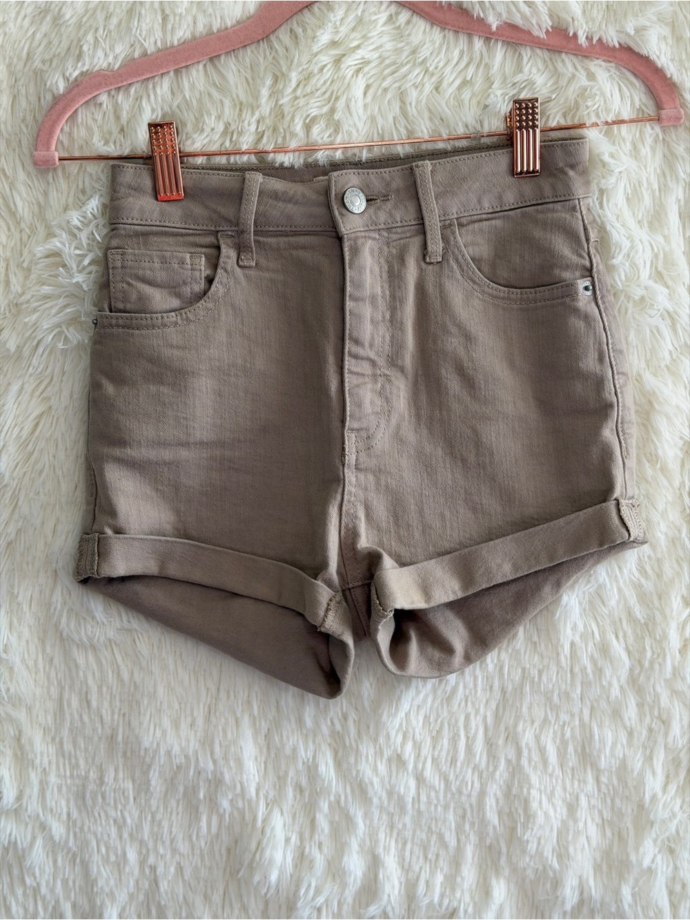 TNA Womens Cuffed Shorts Size 25 Beige Y2K Indie Sleaze Minimalist Downtown Girl